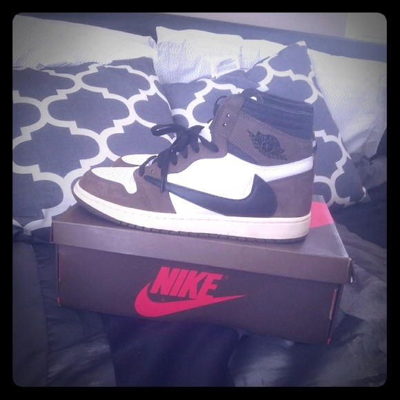 jordan 1s size 12